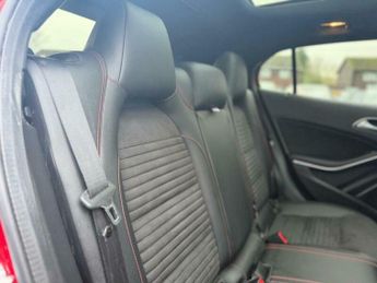 Mercedes-Benz C Class 1.6 GLA200 AMG Line Edition (Plus) 7G-DCT Euro 6 (s/s) 5dr