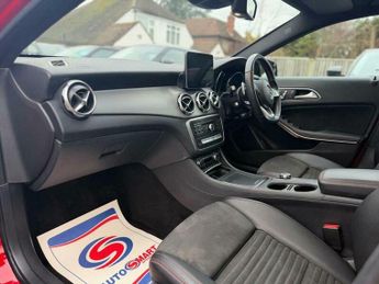 Mercedes-Benz C Class 1.6 GLA200 AMG Line Edition (Plus) 7G-DCT Euro 6 (s/s) 5dr