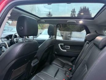 Land Rover Discovery Sport 2.0 TD4 HSE Black Auto 4WD Euro 6 (s/s) 5dr