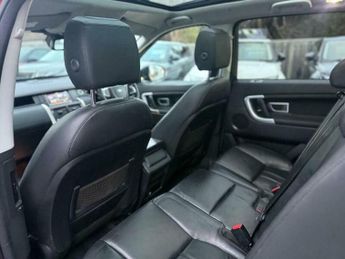 Land Rover Discovery Sport 2.0 TD4 HSE Black Auto 4WD Euro 6 (s/s) 5dr