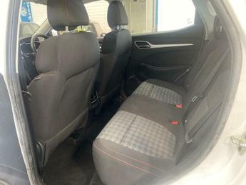 MG ZS 72.6kWh SE Long Range Auto 5dr