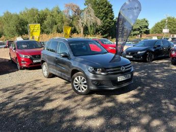 Volkswagen Tiguan 2.0 TDI BlueMotion Tech Match 4WD Euro 5 (s/s) 5dr
