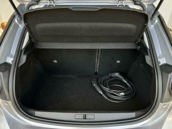 Vauxhall Corsa 50kWh SE Nav Premium Hatchback 5dr Electric Auto (7.4Kw Charger)