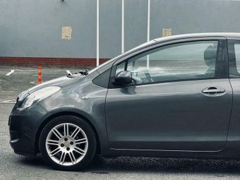 Toyota Yaris 1.3 SR Multimode 3dr