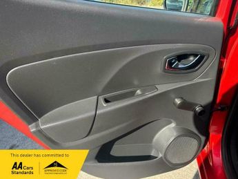 Renault Clio 0.9 TCe Dynamique MediaNav Euro 5 (s/s) 5dr