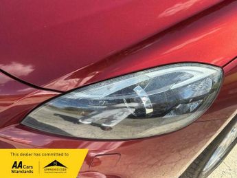 Volvo V40 1.6 D2 Lux Powershift Euro 5 (s/s) 5dr