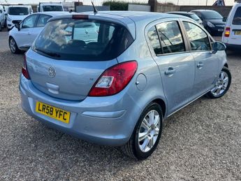 Vauxhall Corsa DESIGN 16V