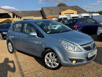 Vauxhall Corsa DESIGN 16V
