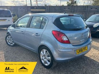 Vauxhall Corsa DESIGN 16V
