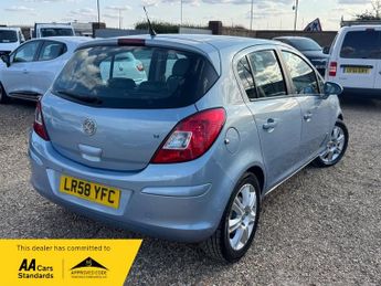 Vauxhall Corsa DESIGN 16V