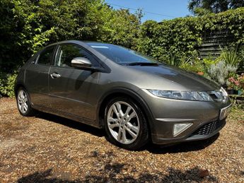 Honda Civic 1.8 I-VTEC ES 140 FULL AUTO 5 DOOR HATCH