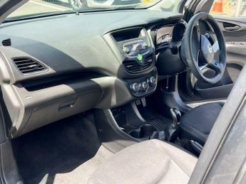 Vauxhall VIVA 1.0i SE Euro 6 5dr (a/c)