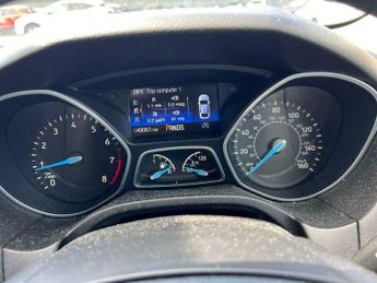 Ford Focus 1.0T EcoBoost Zetec Auto Euro 6 (s/s) 5dr