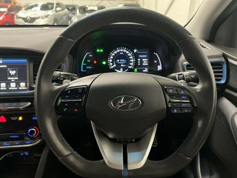 Hyundai Ioniq PREMIUM SE
