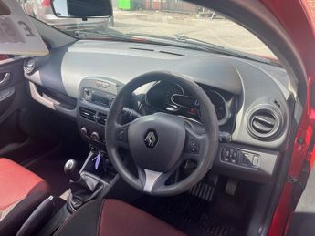 Renault Clio 1.2 16V Play Hatchback 5dr Petrol Manual Euro 6 (75 ps)