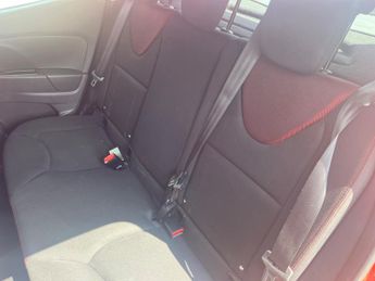 Renault Clio 1.2 16V Play Hatchback 5dr Petrol Manual Euro 6 (75 ps)