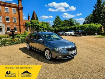 Skoda Superb 2.0 TDI Elegance DSG Euro 5 (s/s) 5dr