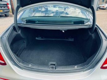 Mercedes-Benz E Class 2.0 E220d SE G-Tronic+ Euro 6 (s/s) 4dr
