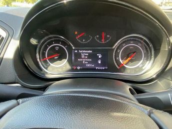 Vauxhall Insignia 2.0 CDTi SE Sports Tourer Auto Euro 5 5dr