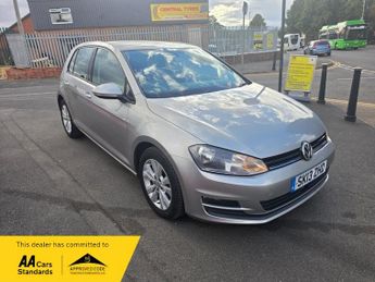 Volkswagen Golf 1.6 TDI BlueMotion Tech SE DSG Euro 5 (s/s) 5dr