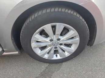 Volkswagen Golf 1.6 TDI BlueMotion Tech SE DSG Euro 5 (s/s) 5dr