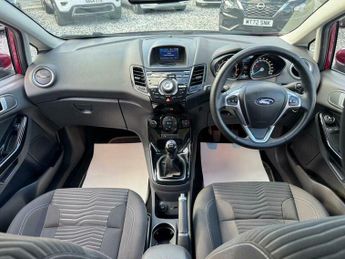 Ford Fiesta 1.0T EcoBoost Titanium Euro 5 (s/s) 5dr