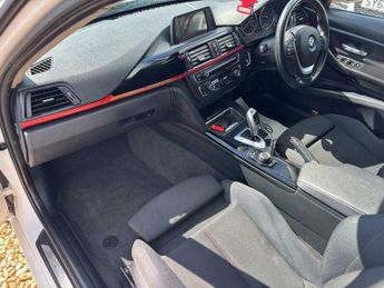 BMW 3 SERIES 2.0 318d Sport Auto Euro 5 (s/s) 4dr