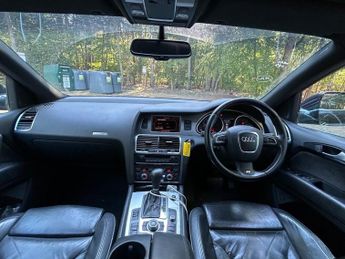 Audi Q7 3.0 TDI V6 S line Tiptronic quattro Euro 4 5dr