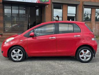 Toyota Yaris 1.33 Dual VVT-i TR MultiMode Euro 4 (s/s) 5dr