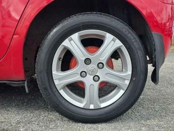 Toyota Yaris 1.33 Dual VVT-i TR MultiMode Euro 4 (s/s) 5dr