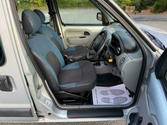 Renault Kangoo 1.6 16v Authentique 5dr