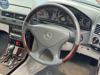 Mercedes S Class SL320 V6