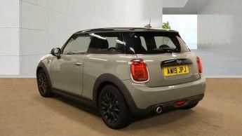 MINI Hatch 1.5 Cooper Classic Steptronic Euro 6 (s/s) 3dr