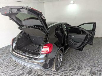 Mercedes-Benz C Class 2.1 GLA200d AMG Line (Executive) 7G-DCT Euro 6 (s/s) 5dr