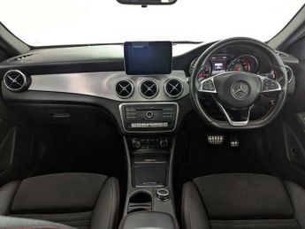 Mercedes-Benz C Class 2.1 GLA200d AMG Line (Executive) 7G-DCT Euro 6 (s/s) 5dr
