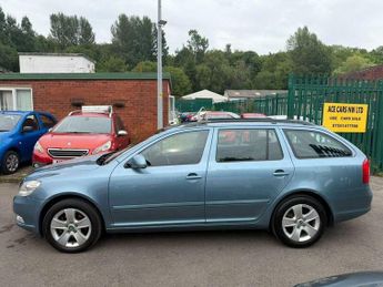 Skoda Octavia 2.0 TDI Elegance DSG Euro 5 5dr