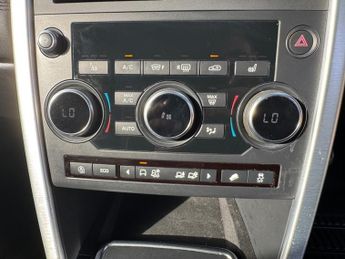 Land Rover Discovery Sport TD4 HSE BLACK