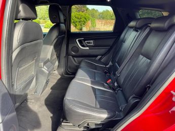 Land Rover Discovery Sport TD4 HSE BLACK