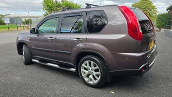 Nissan X-Trail 2.0 dCi Tekna SUV 5dr Diesel Auto 4WD Euro 5 (AVM) (150 ps)