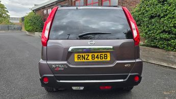 Nissan X-Trail 2.0 dCi Tekna SUV 5dr Diesel Auto 4WD Euro 5 (AVM) (150 ps)