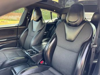 Tesla Model S MODEL S 75D