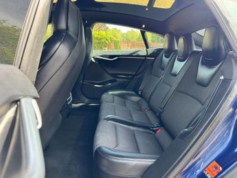 Tesla Model S MODEL S 75D