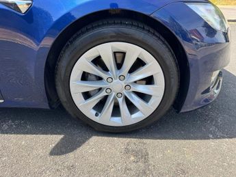 Tesla Model S MODEL S 75D