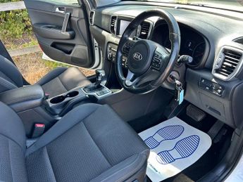 Kia Sportage CRDI KX-2 1 FORMER KEEPER 9 SERVICES 4X4 ULEZ COMPLIANT BLUETOOT
