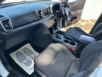 Kia Sportage CRDI KX-2 1 FORMER KEEPER 9 SERVICES 4X4 ULEZ COMPLIANT BLUETOOT