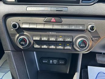 Kia Sportage CRDI KX-2 1 FORMER KEEPER 9 SERVICES 4X4 ULEZ COMPLIANT BLUETOOT