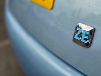 Renault Zoe 22kWh Dynamique Intens Auto 5dr (Battery Lease)