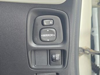 Toyota AYGO 1.0 VVT-i x-press x-shift Euro 6 5dr