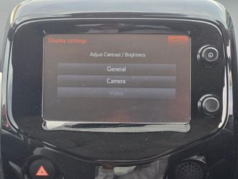 Toyota AYGO 1.0 VVT-i x-press x-shift Euro 6 5dr