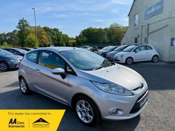 Ford Fiesta ZETEC CAMBELT+P/SENS+FSH+TWO KEYS